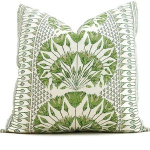 NWT Green French Cairo Green Decorative Pillow Cover 18"×18" Set